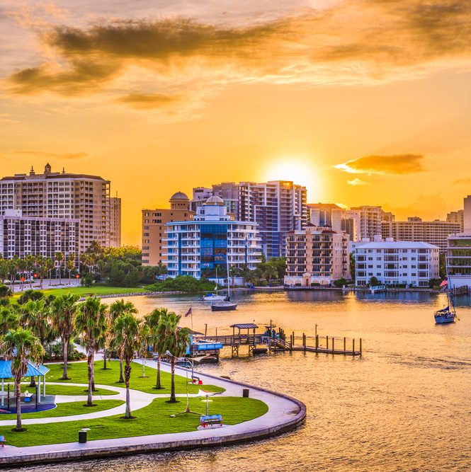 The Pros and Cons of Living in Sarasota